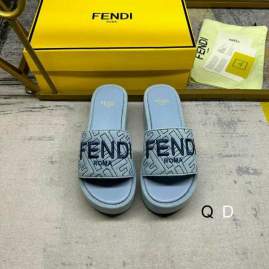 Picture of Fendi Slippers _SKUFendisz35-40GDT06022791